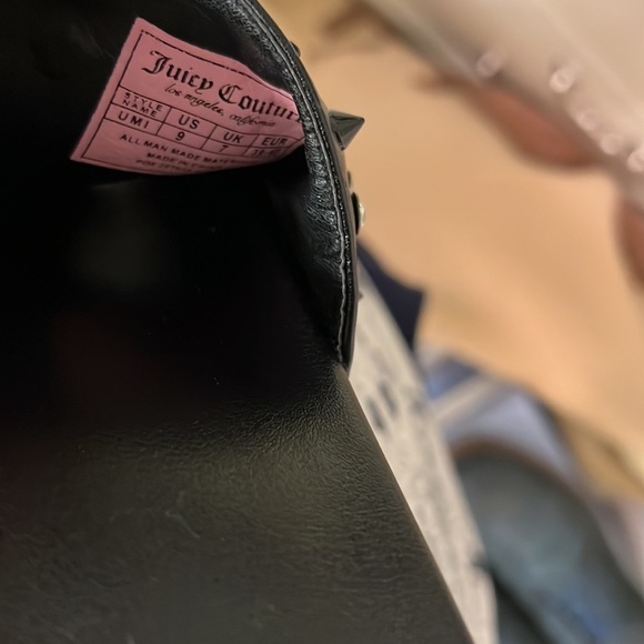 Juicy Couture black studded slides - Picture 10 of 10